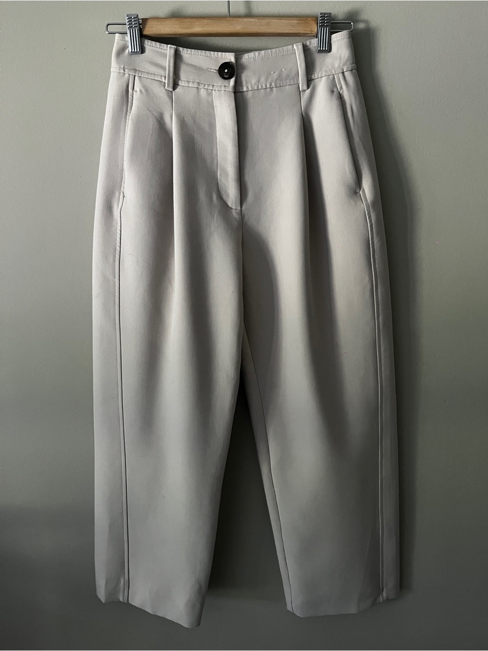 Abercrombie & Fitch Men's Pleated Dress Pants - Light Beige